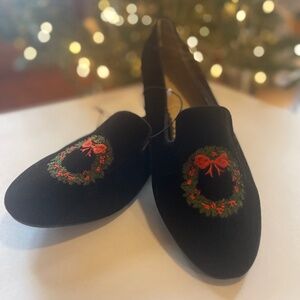 NWOT Isaac Mizrahi Black Velvet Holiday Wreath Slip On Flats Size 8